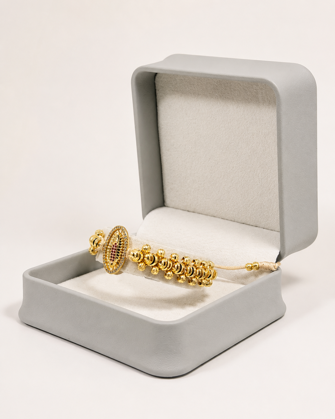 Pulsera Virgen 3 carriles - Oro laminado 18k Lleva siempre contigo la virgen